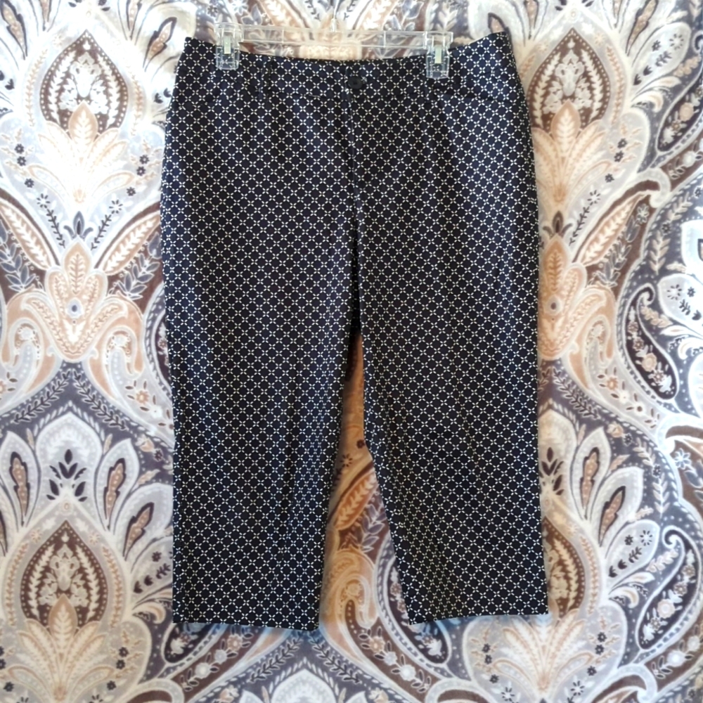St John's Bay Crop Pants